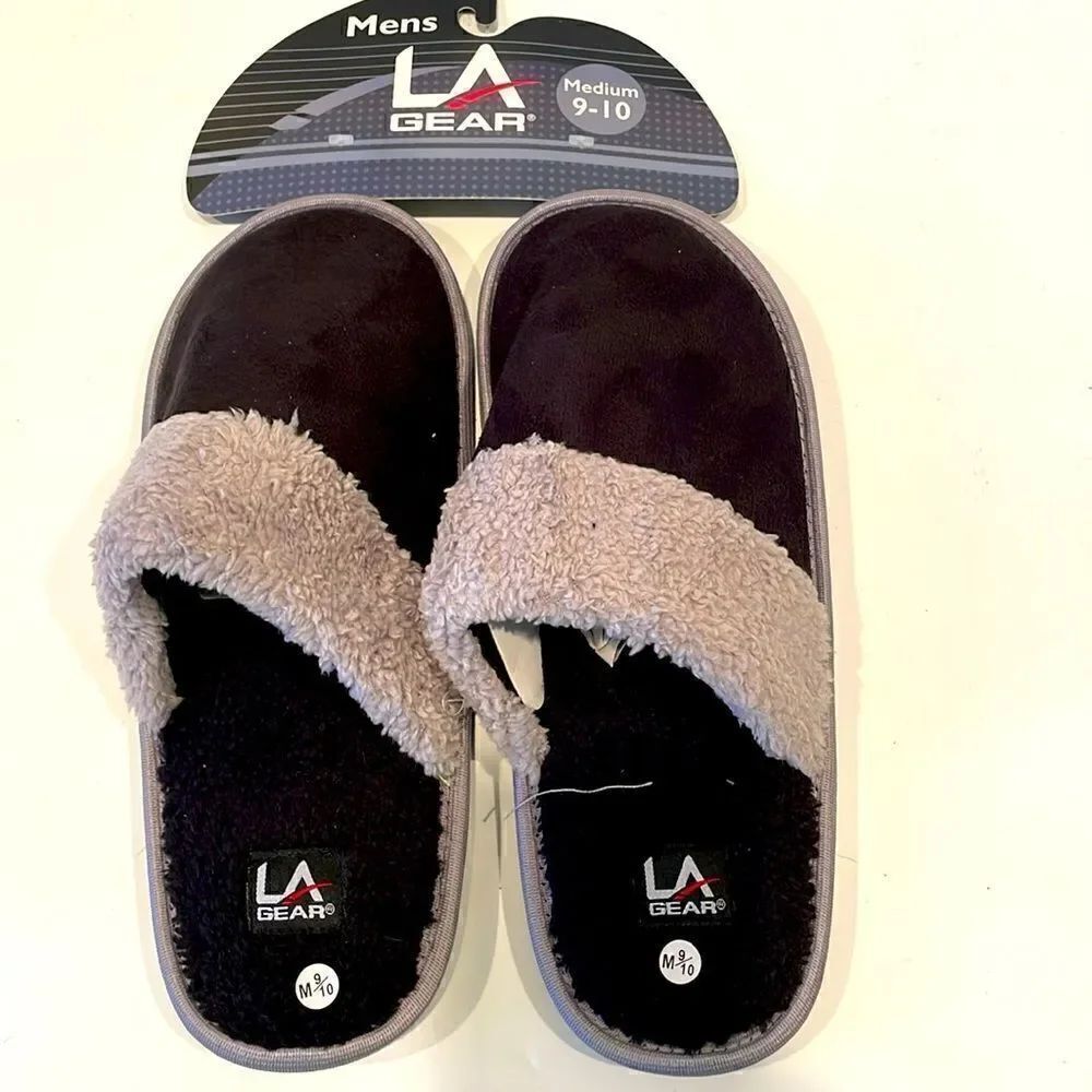 NWT LA Gear Men's Slippers Size 9/10